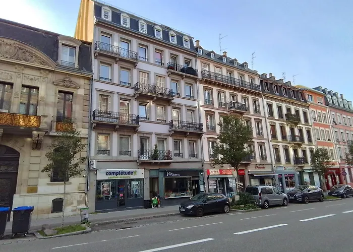 Au Coeur De *